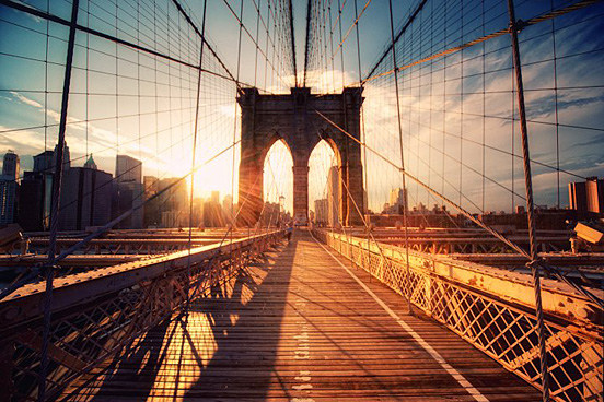 brooklyn bridge sunset l1 45 Visionary Examples of Creative Photography #8